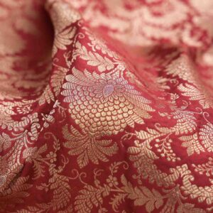 Maroon Banarasi Silk Saree - Image 3
